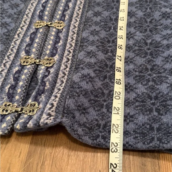 Rosanna Gray Wool Cardigan with Decorative Clasp - Picture 7 of 8